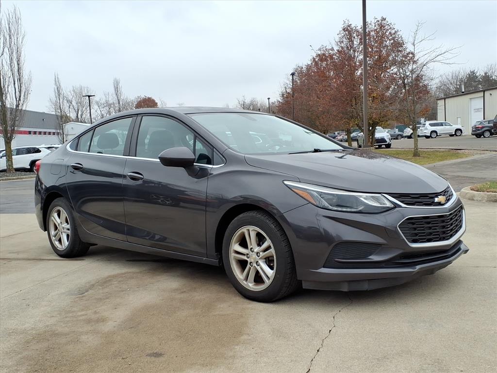 2017 Chevrolet Cruze LT Auto