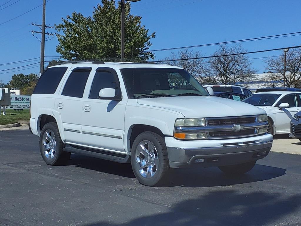 2002 Chevrolet Tahoe Base - main photo