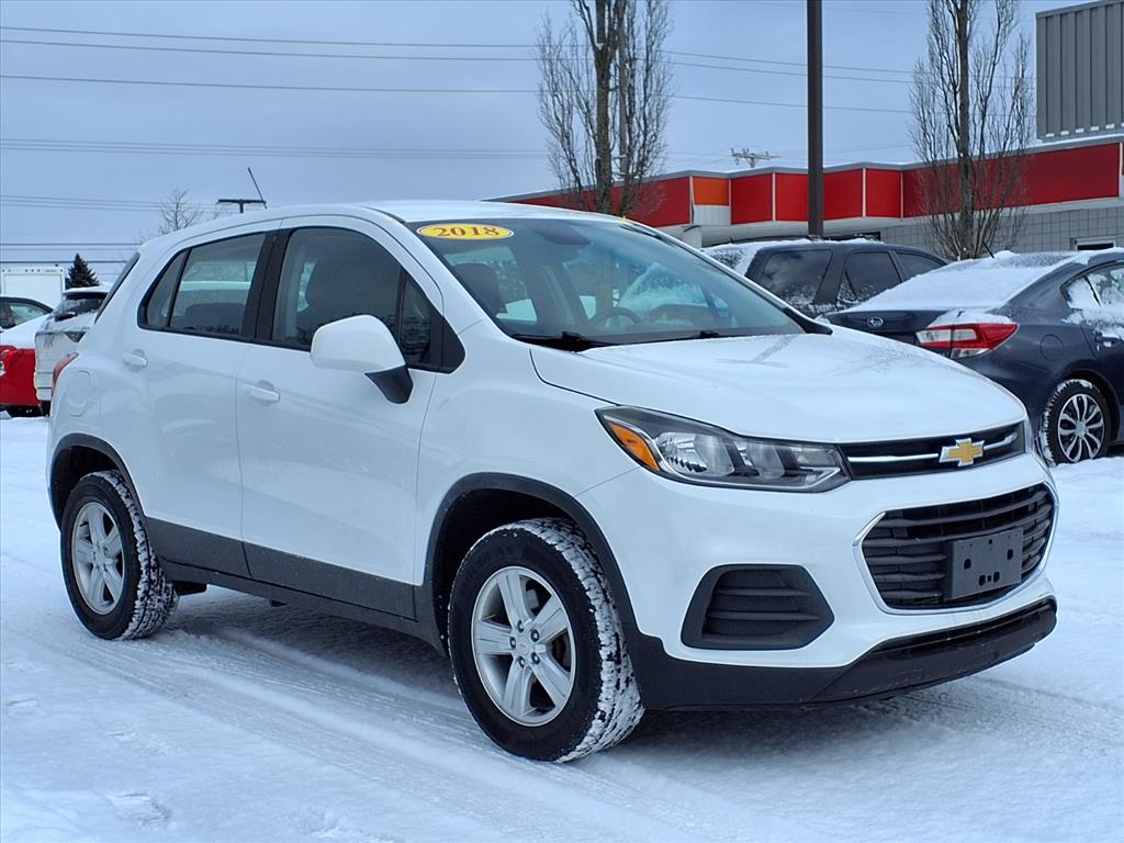 2018 Chevrolet Trax LS - main photo
