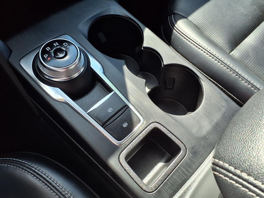 2025 Ford Escape Platinum - Photo 20