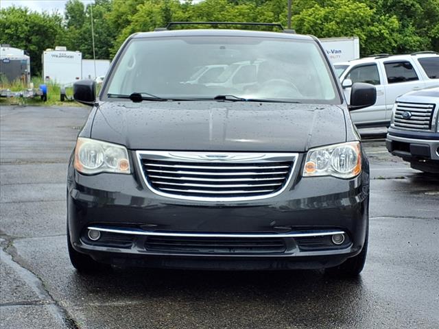 2012 Chrysler Town and Country Touring