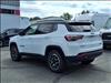 2025 Jeep Compass Trailhawk - thumbnail 4