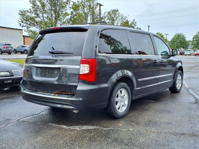 2012 Chrysler Town and Country Touring