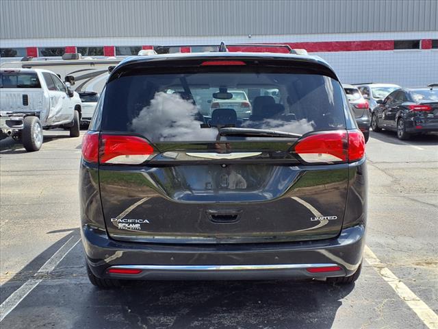 2017 Chrysler Pacifica Limited