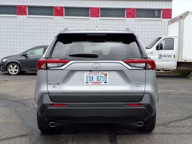 2025 Toyota RAV4 XLE
