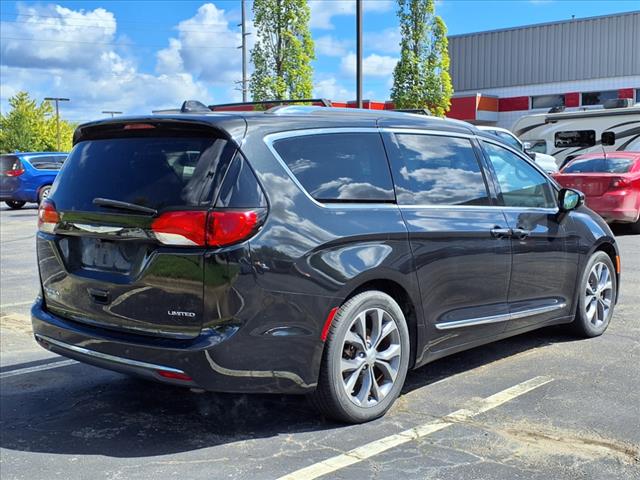 2017 Chrysler Pacifica Limited