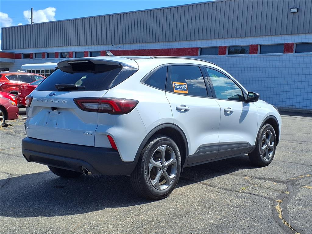 2025 Ford Escape ST-Line - Photo 6