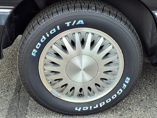 1993 Chrysler Le Baron LX