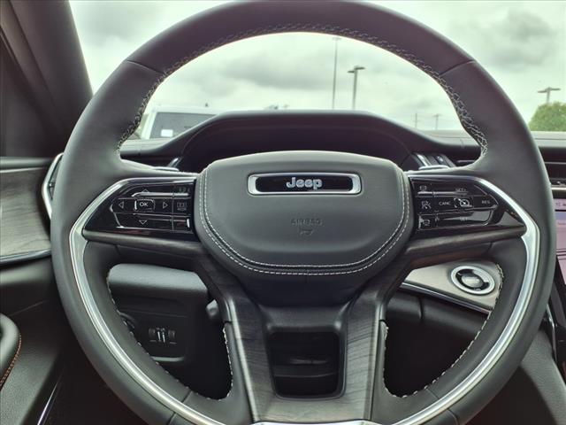2025 Jeep Grand Cherokee Overland