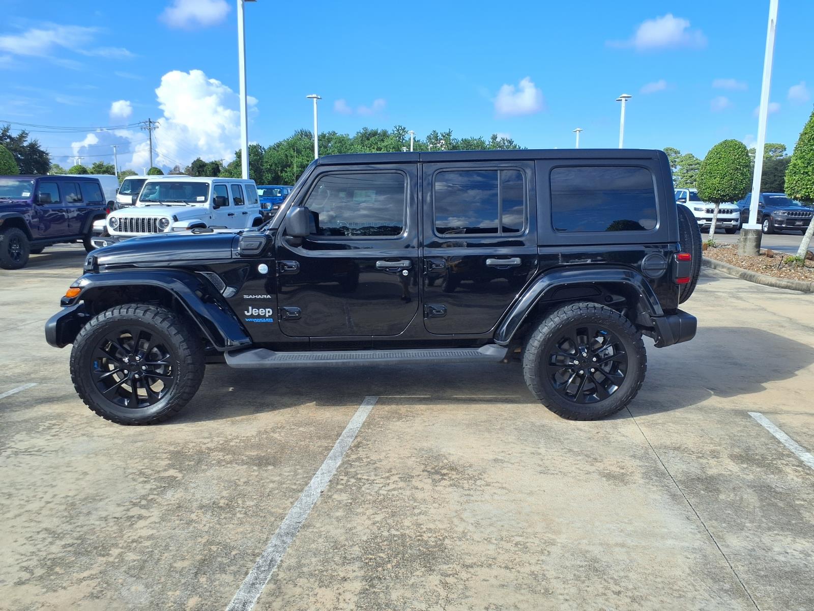 2022 Jeep Wrangler Unlimited Unlimited Sahara 4xe - 9