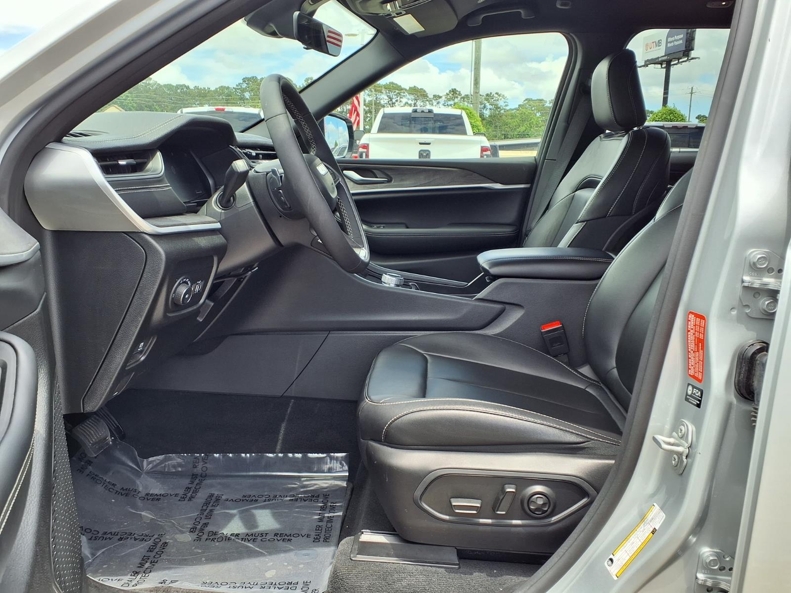 2025 Jeep Grand Cherokee Limited - 9