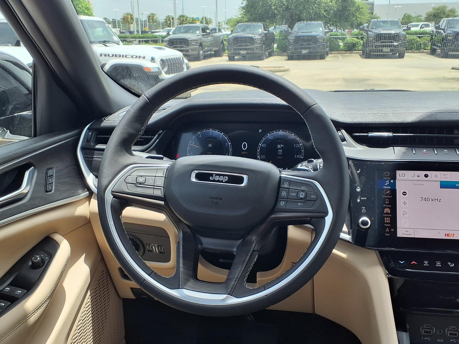 2026 Jeep Grand Cherokee L Limited White at League City CDJR