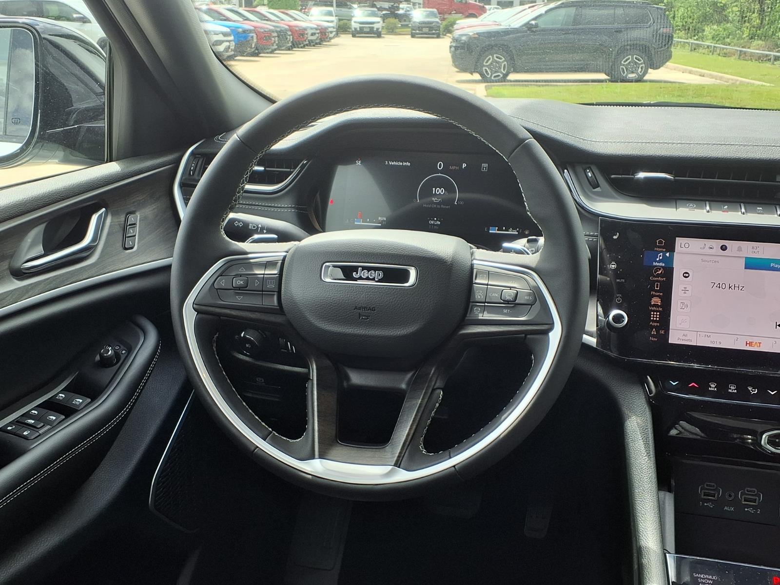 2026 Jeep Grand Cherokee L Limited White at League City CDJR