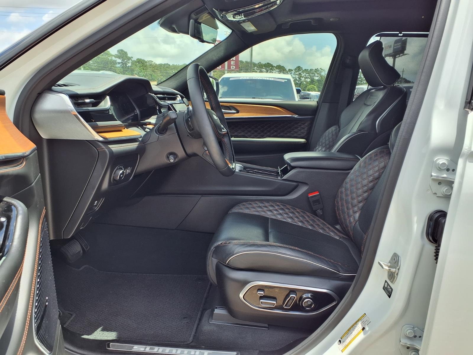 2024 Jeep Grand Cherokee L Summit - 9