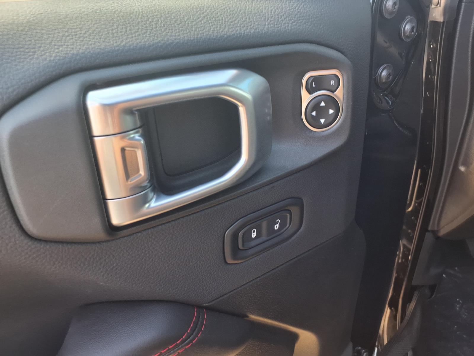 2026 Jeep Wrangler Rubicon Black at League City CDJR