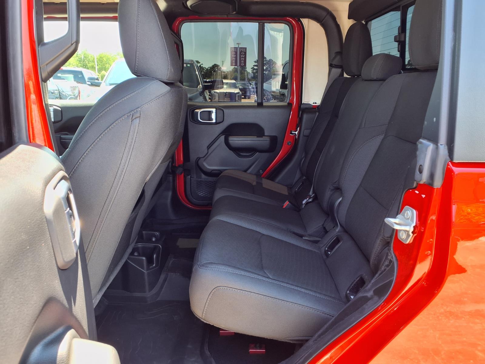 2023 Jeep Gladiator Willys - 9