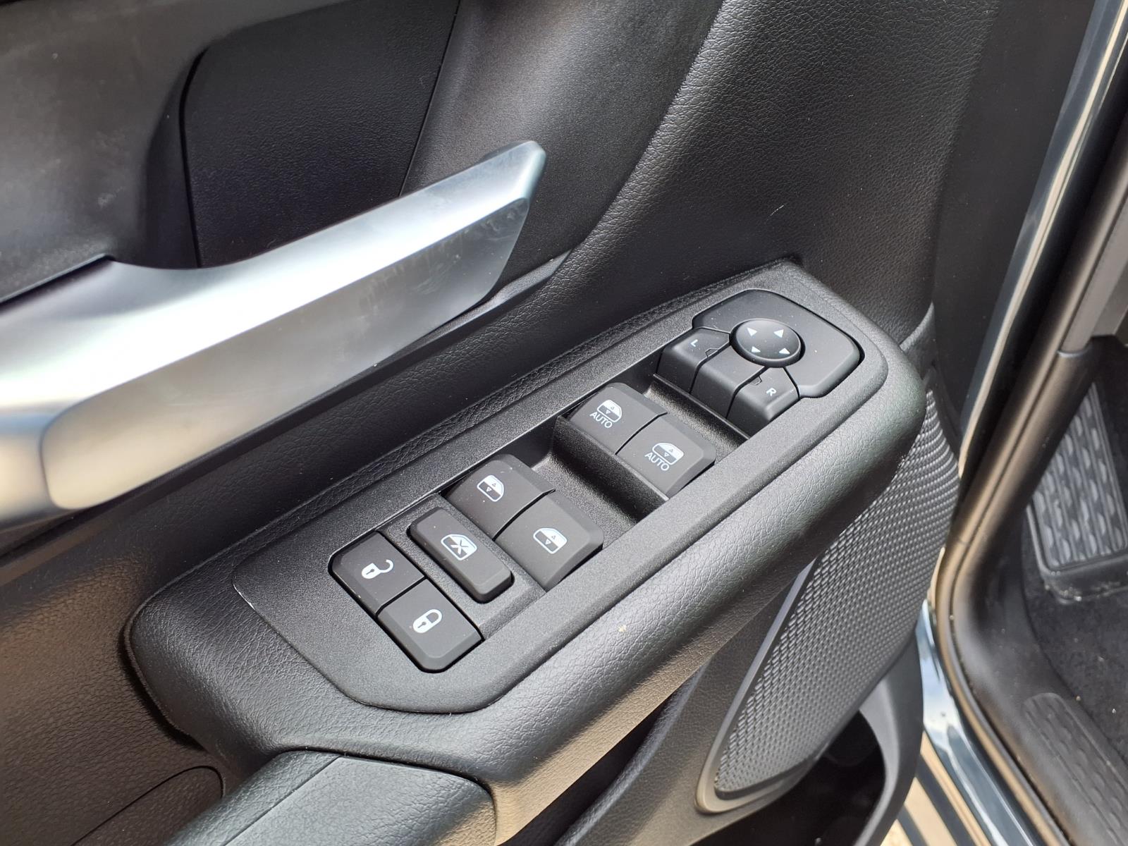 2026 RAM 1500 Tradesman - 9