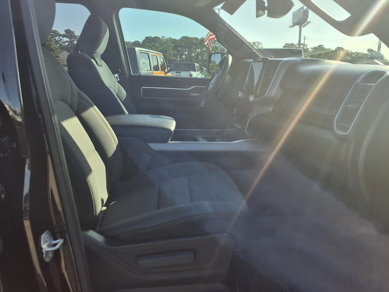 2023 RAM 1500 Big Horn/Lone Star - 9