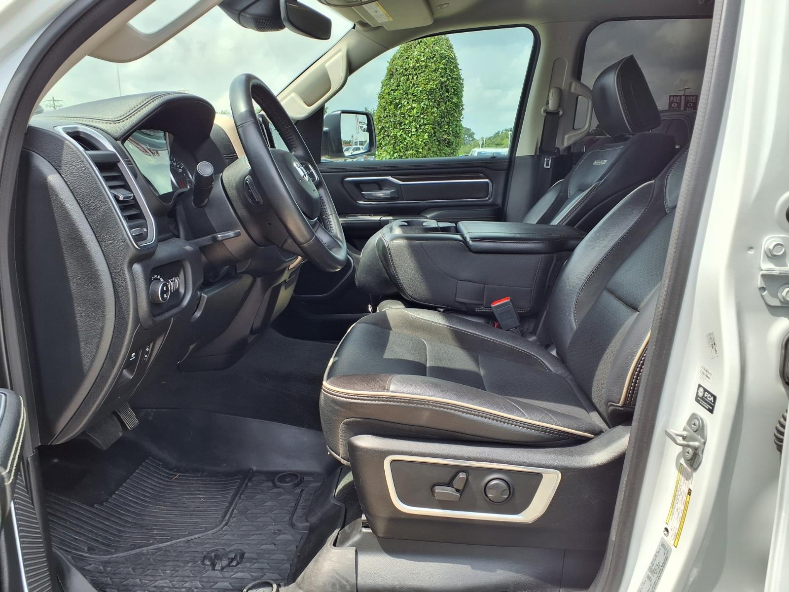 2022 RAM 1500 Laramie - 9