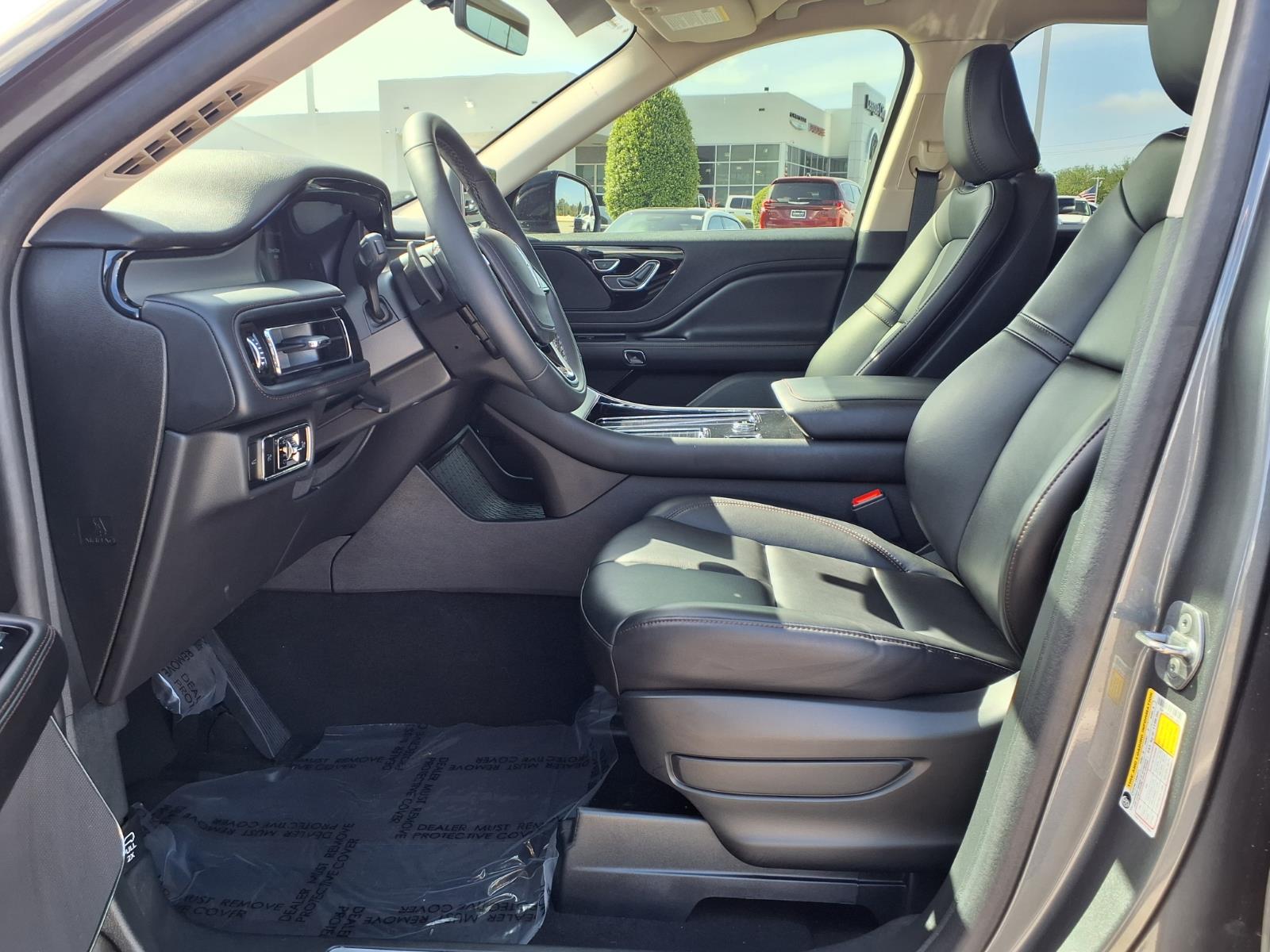 2024 Lincoln Aviator Premiere - 9