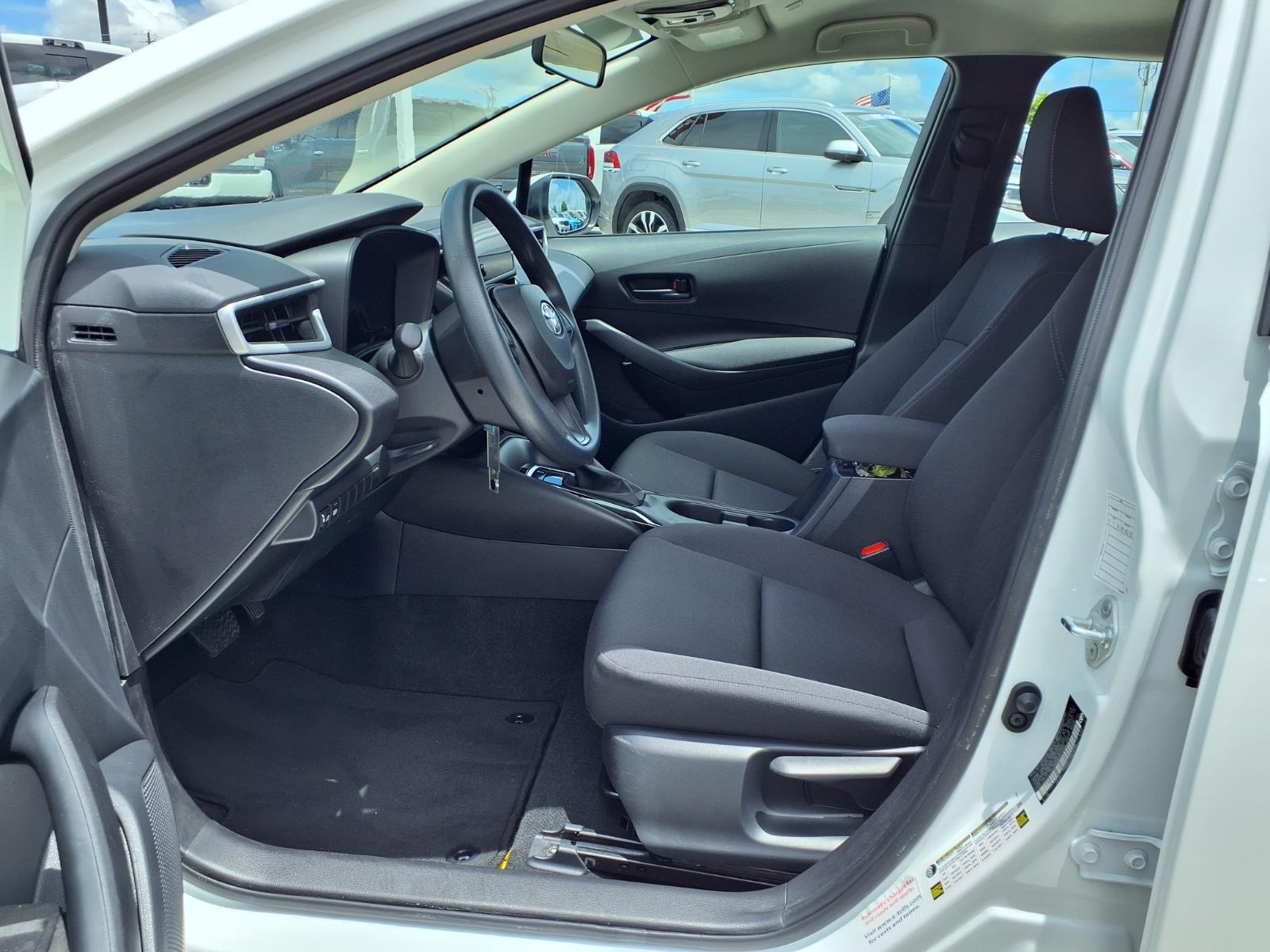 2026 Toyota Corolla LE - 9