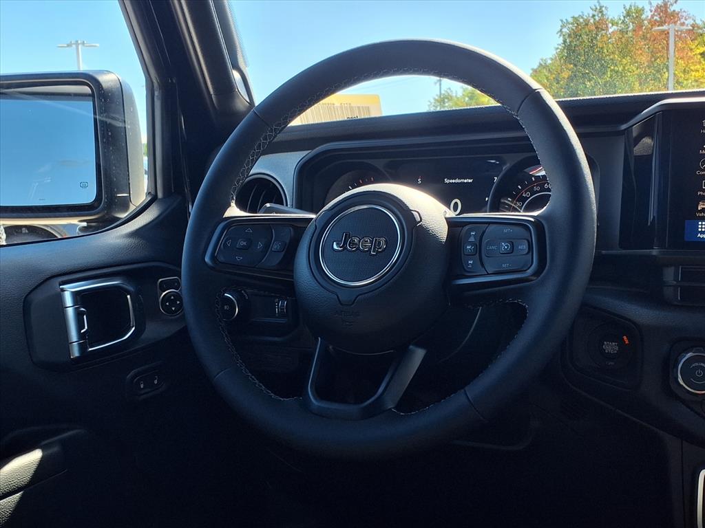 2026 Jeep Wrangler Sport Black Clearcoat at League City CDJR