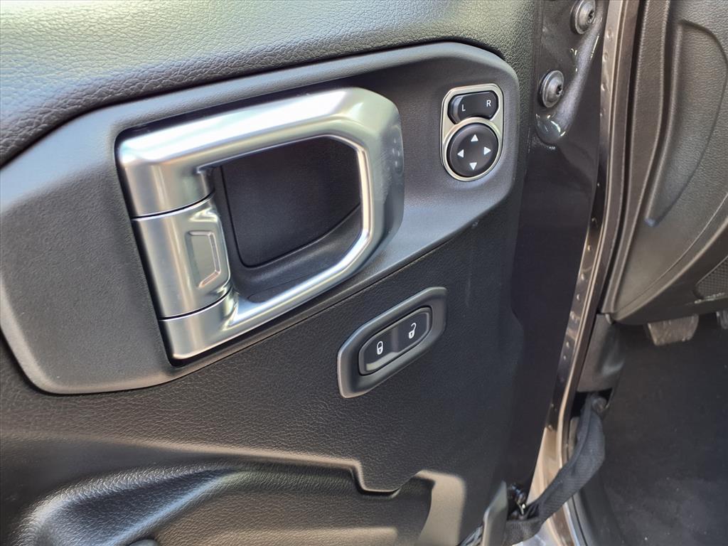 2026 Jeep Wrangler Sport - 9