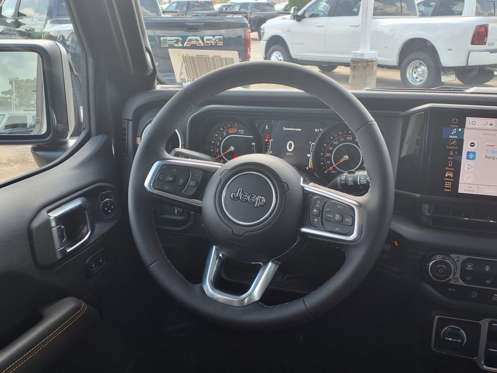 2025 Jeep Wrangler Sahara Granite Crystal Clearcoat Metallic at League City CDJR