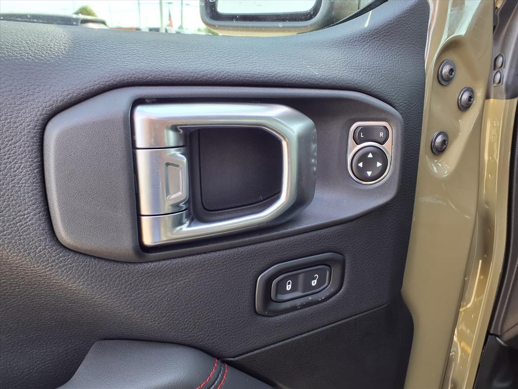 2026 Jeep Wrangler Rubicon Pj5 41 at League City CDJR