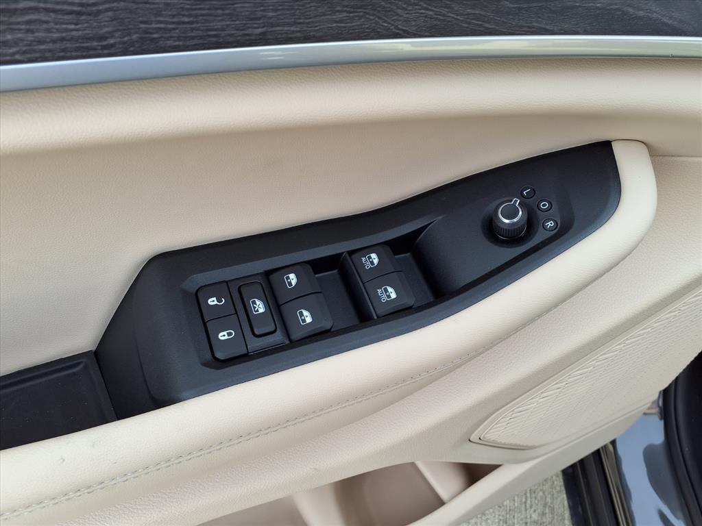 2025 Jeep Grand Cherokee Limited Metallic at League City CDJR