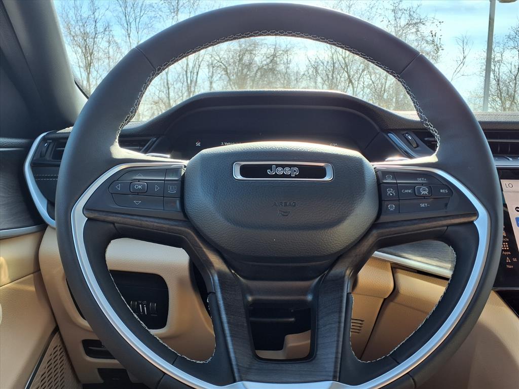 2026 Jeep Grand Cherokee Limited Diamond Black at League City CDJR