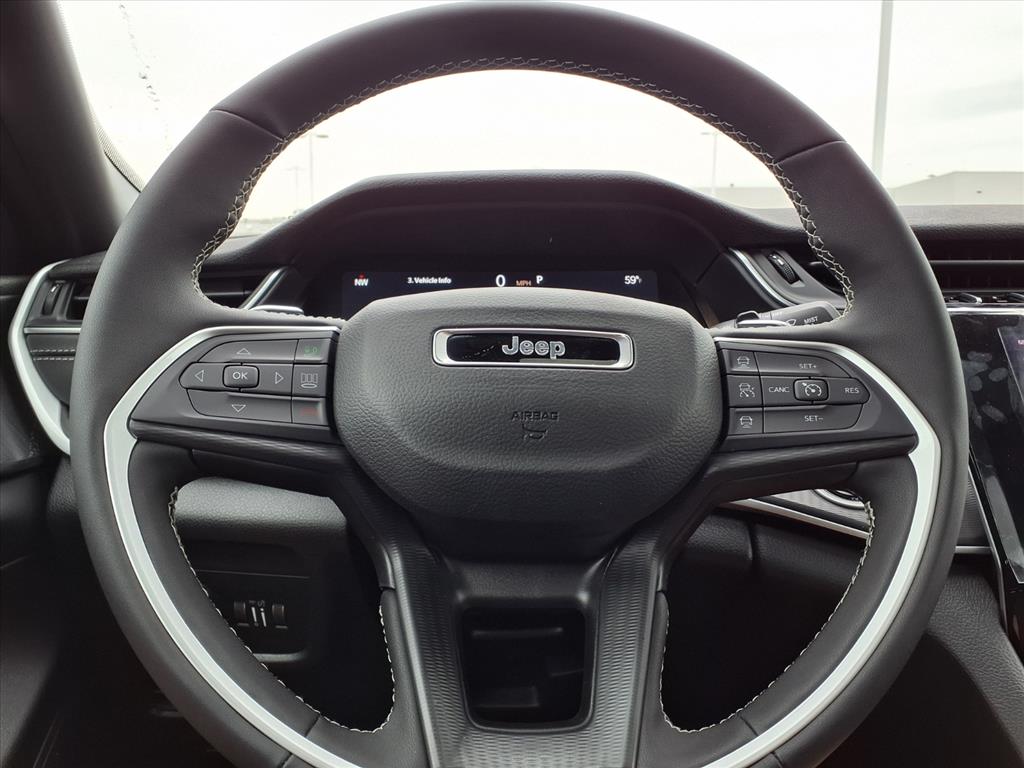 2025 Jeep Grand Cherokee L Altitude X Diamond Black Crystal Pearl Coat at League City CDJR