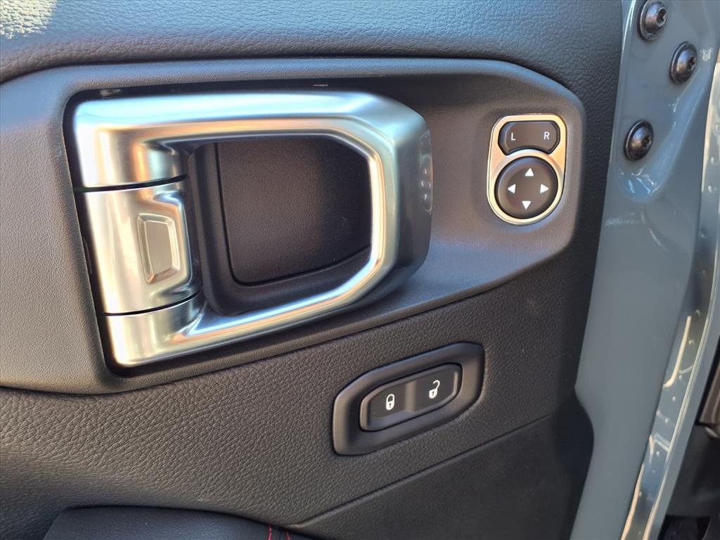 2026 Jeep Wrangler  Anvil Clearcoat at League City CDJR