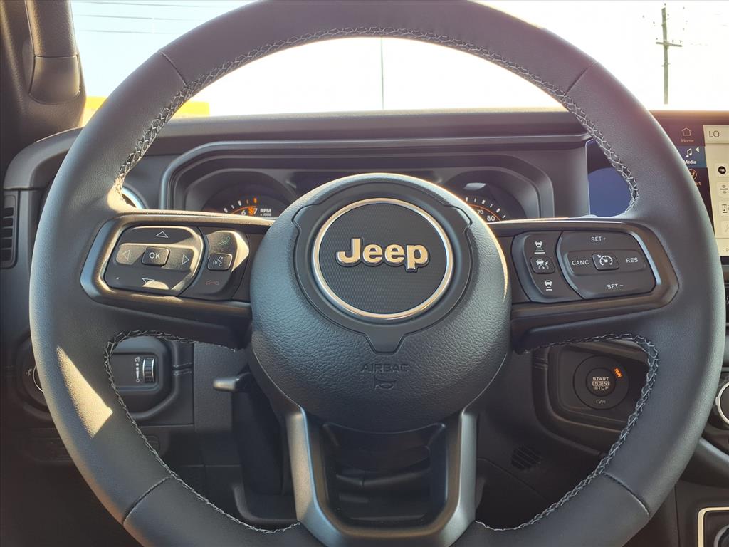 2025 Jeep Gladiator Sport Black Clearcoat at League City CDJR