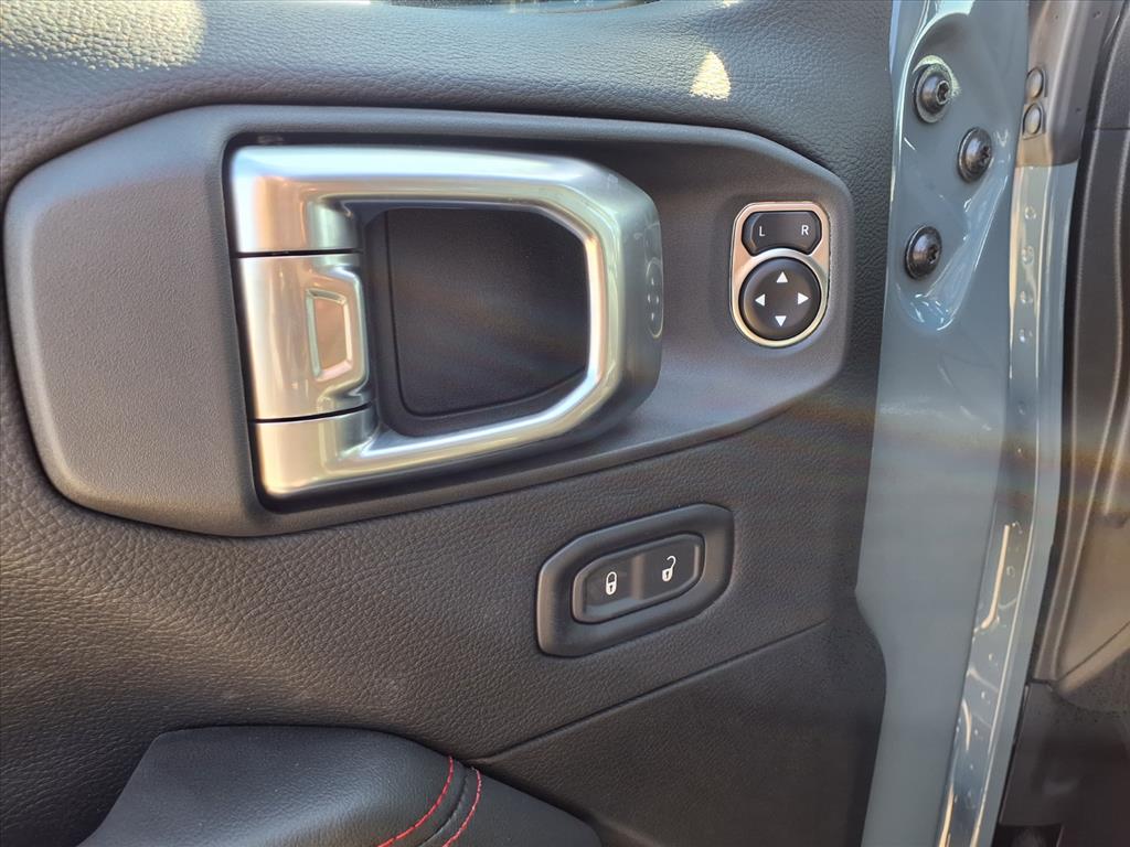 2025 Jeep Gladiator Rubicon Anvil Clearcoat at League City CDJR