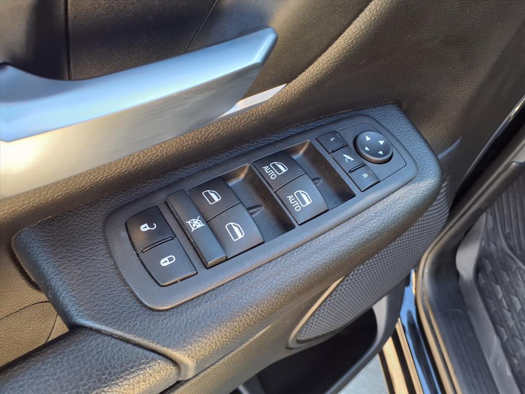 2022 RAM 1500 Big Horn/Lone Star Diamond Black Crystal Pearlcoat at League City CDJR