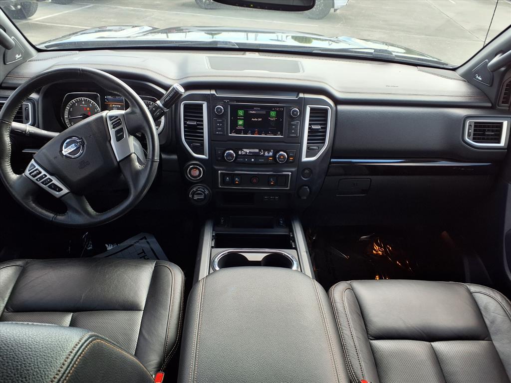 2019 Nissan Titan SL - 9