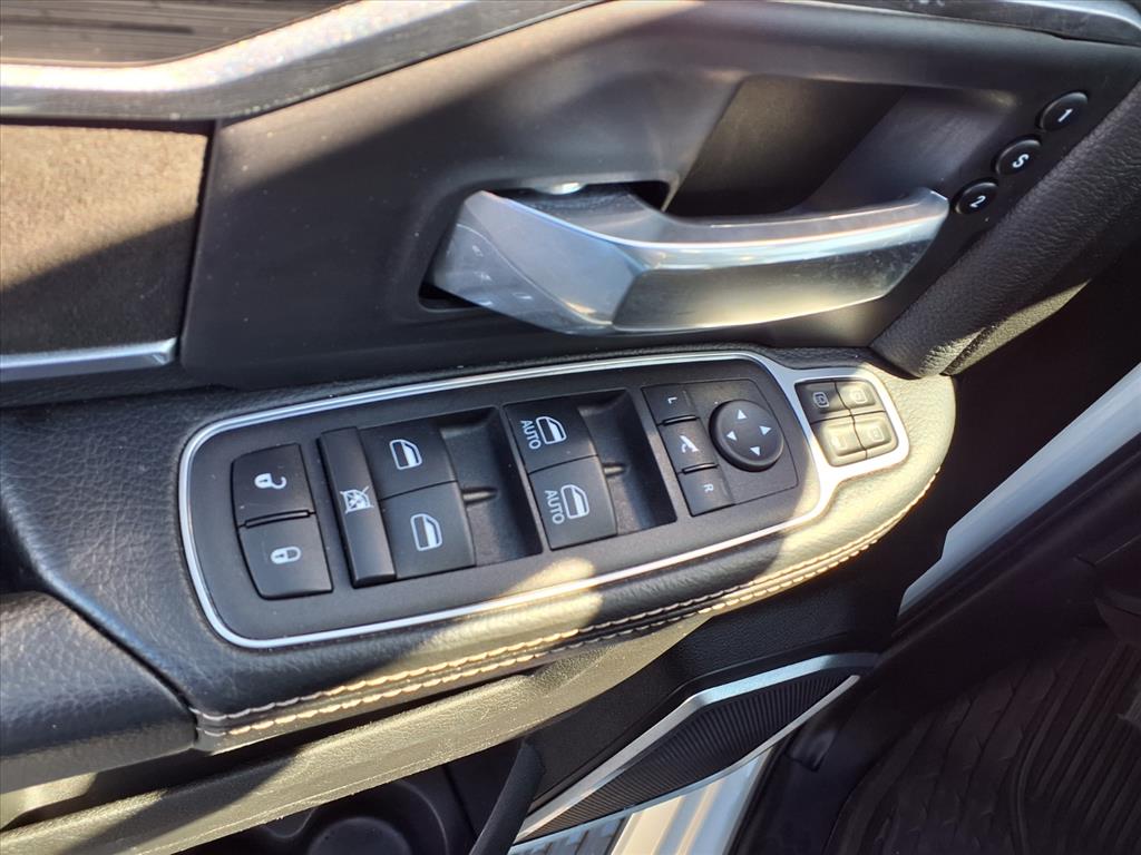 2024 RAM 3500 Laramie - 9