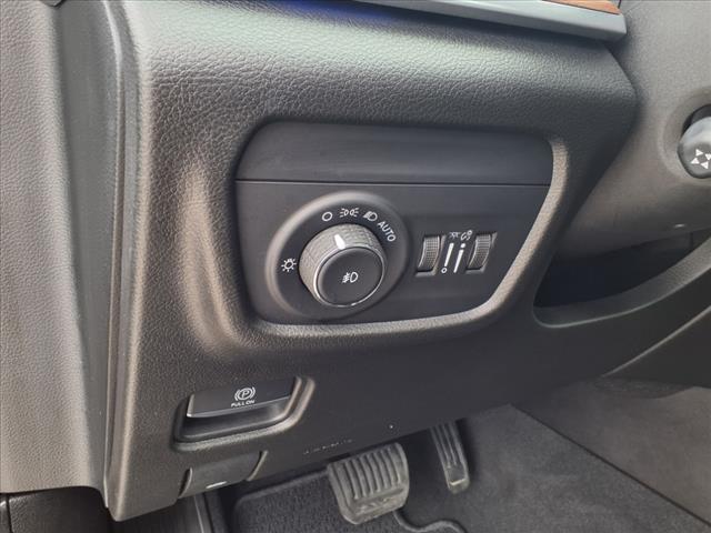 2022 Jeep Grand Cherokee Summit