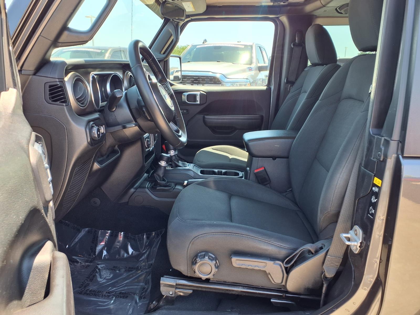 2020 Jeep Wrangler Sport S - 10
