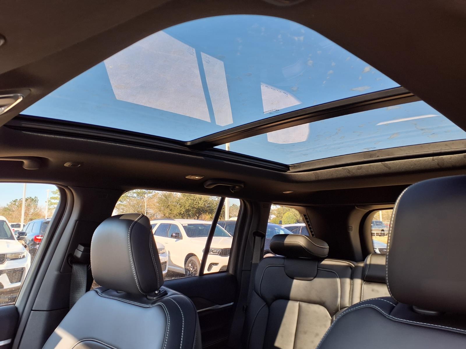 2026 Jeep Grand Cherokee Limited Diamond Black at League City CDJR
