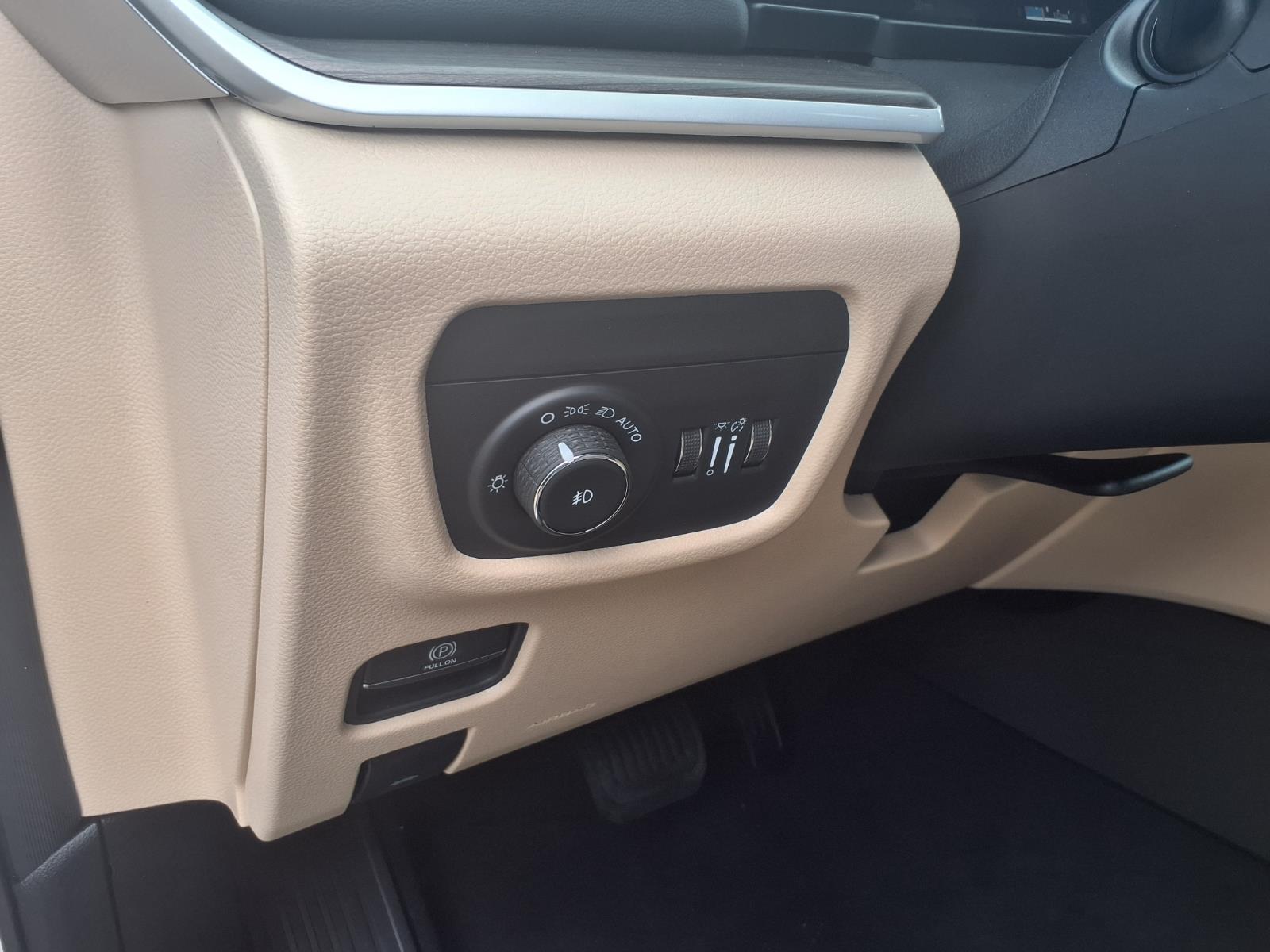 2026 Jeep Grand Cherokee Limited White at League City CDJR