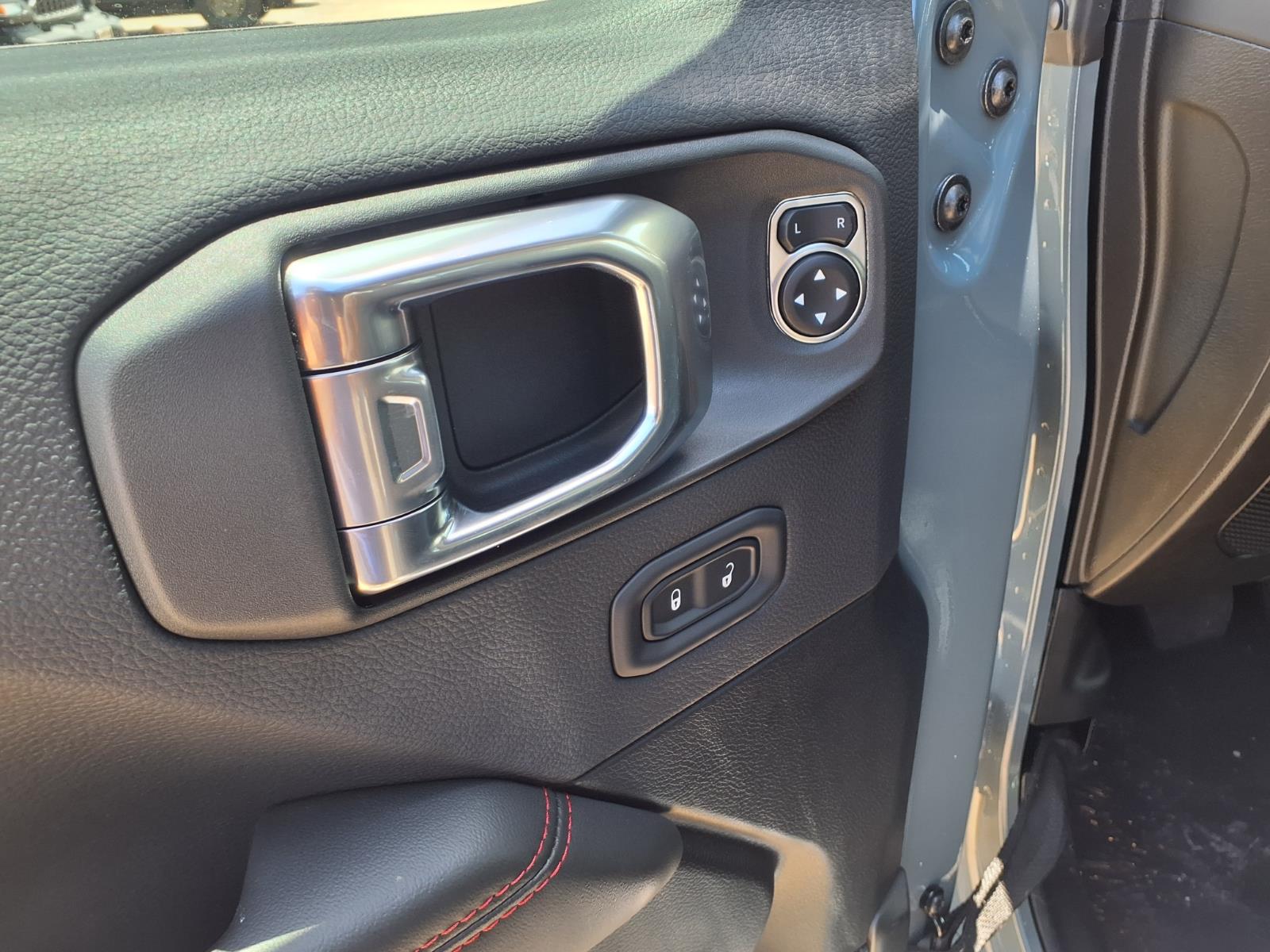 2026 Jeep Wrangler Rubicon Gray at League City CDJR