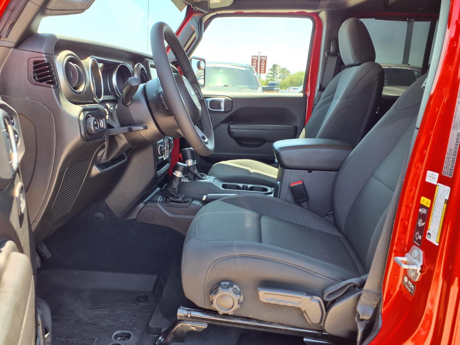 2023 Jeep Gladiator Willys - 10