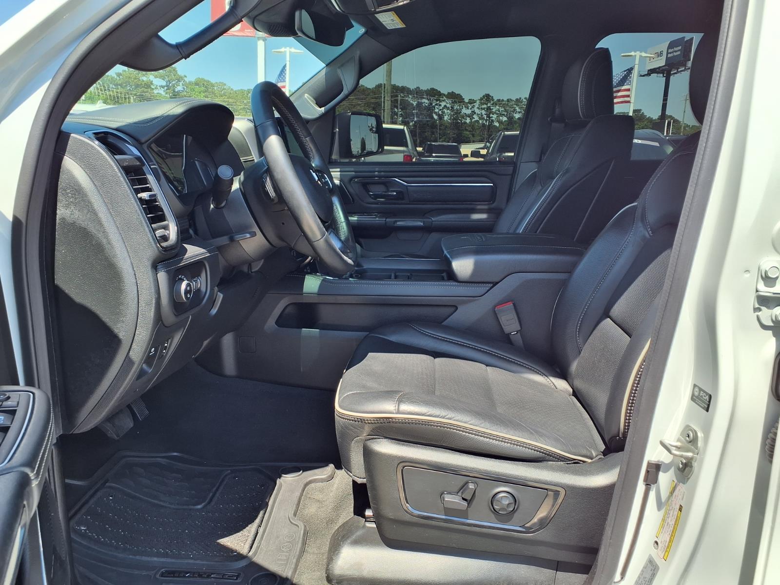 2023 RAM 1500 Limited - 10