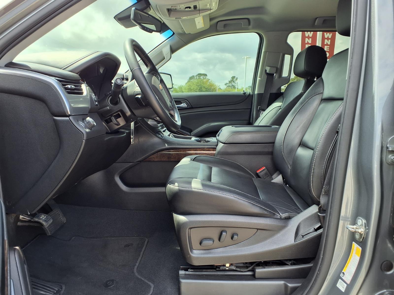 2019 Chevrolet Tahoe LT - 10