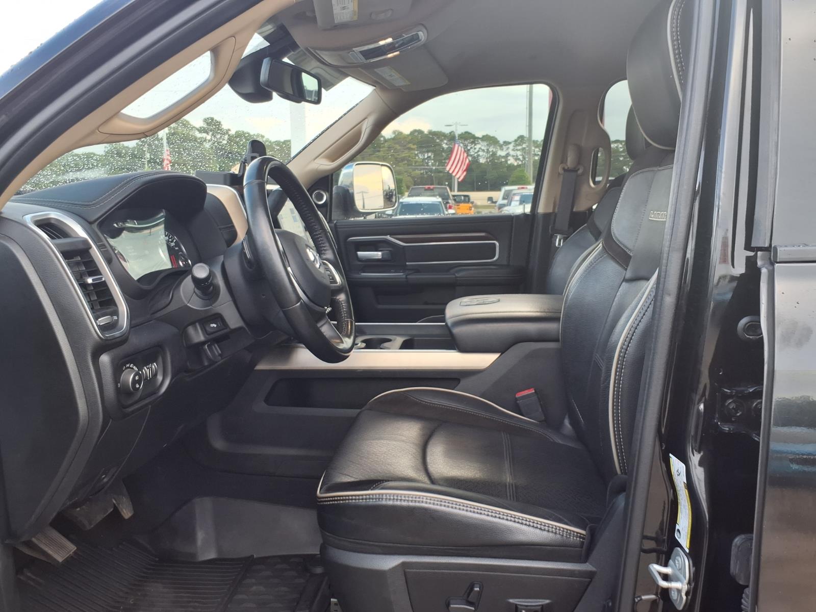 2022 RAM 2500 Laramie - 10