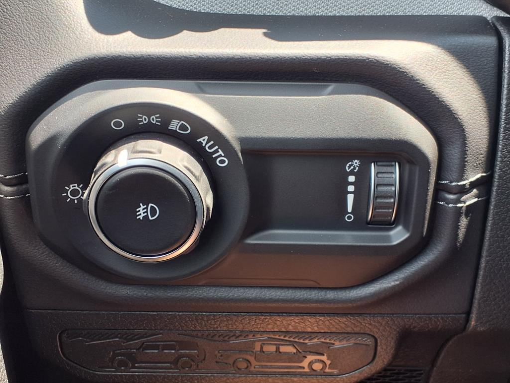 2025 Jeep Wrangler Sahara Black Clearcoat at League City CDJR