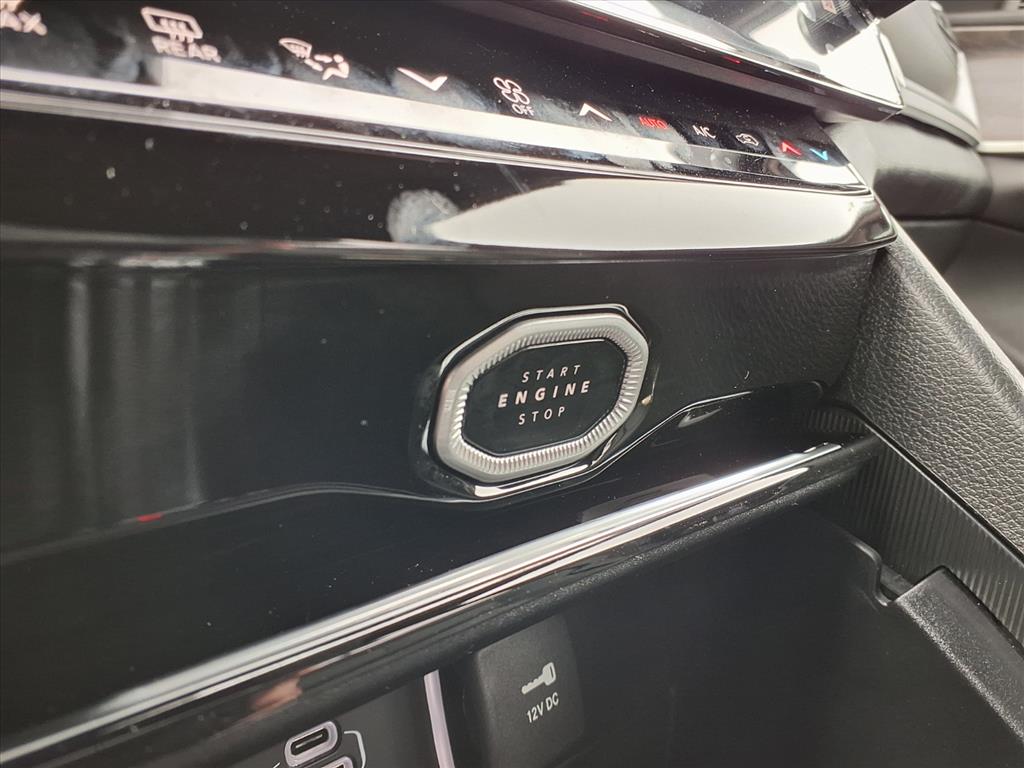 2026 Jeep Grand Cherokee Limited Metallic at League City CDJR
