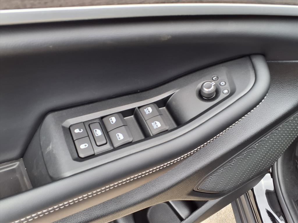 2025 Jeep Grand Cherokee L Limited Diamond Black at League City CDJR
